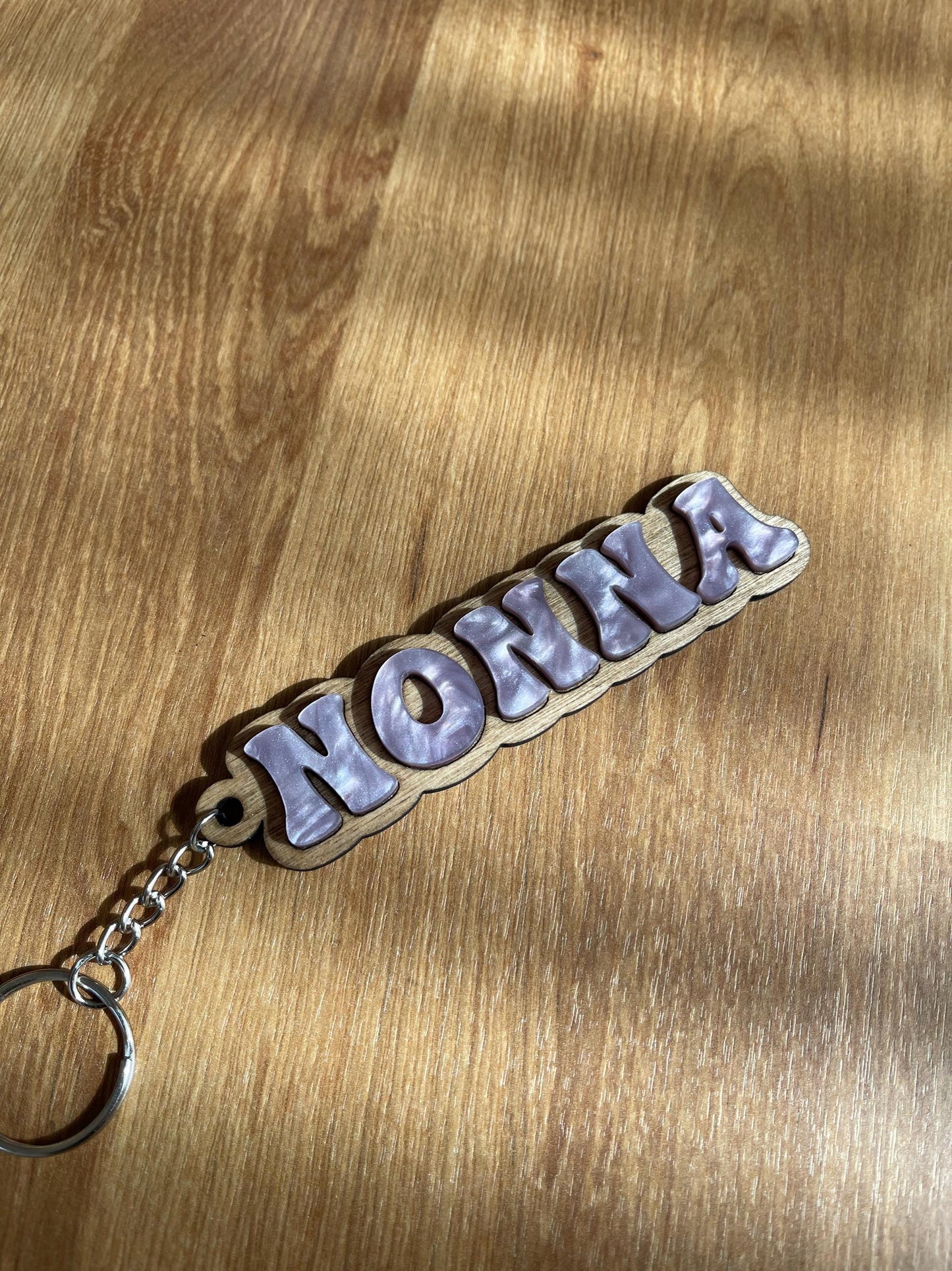 Personalized Auntie Keychain: Retro Acrylic & Wood Gift