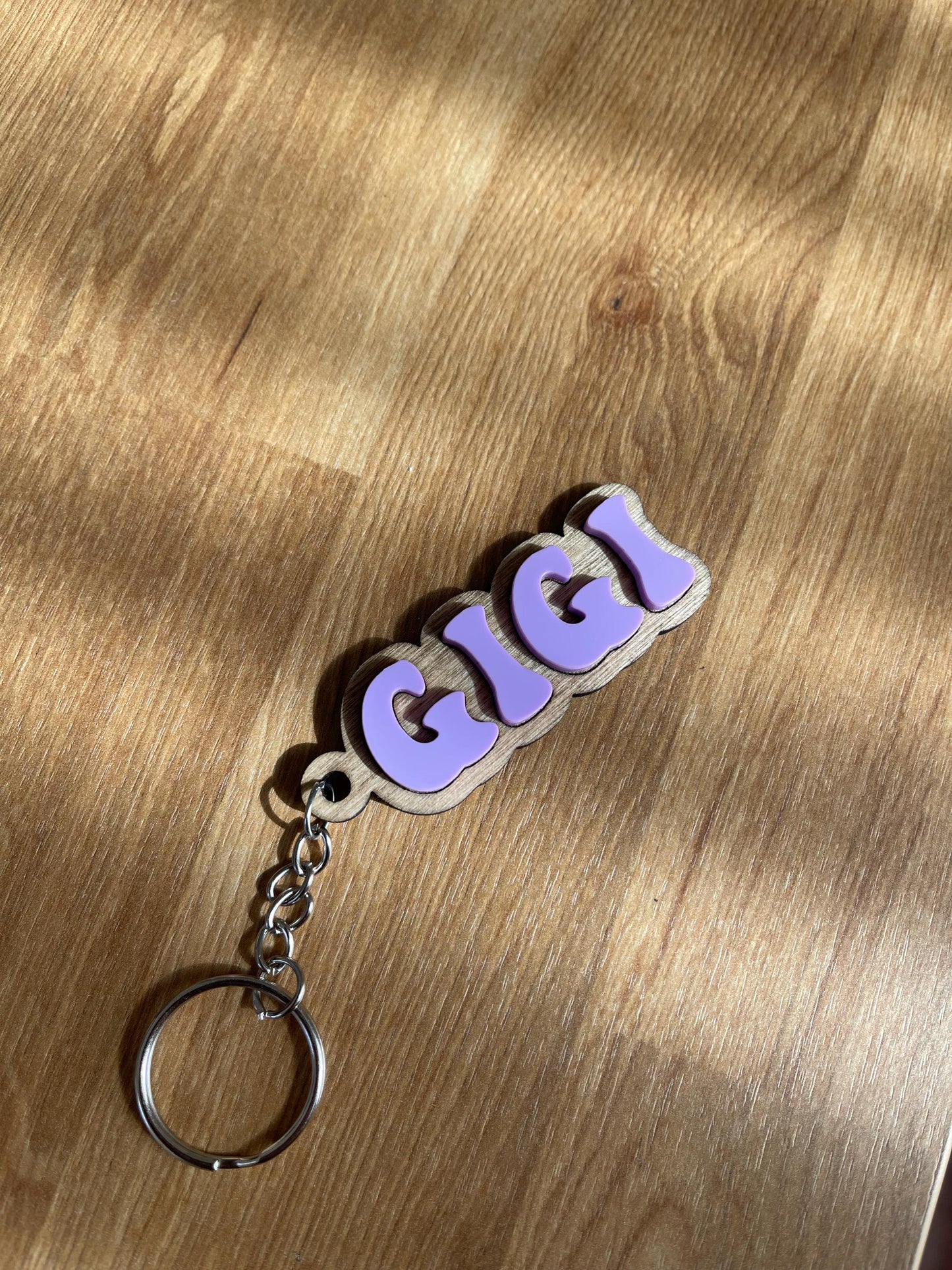 Personalized Auntie Keychain: Retro Acrylic & Wood Gift
