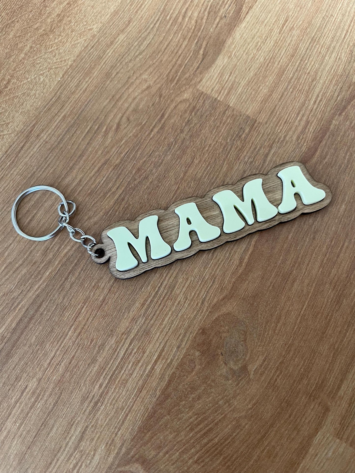 Personalized Auntie Keychain: Retro Acrylic & Wood Gift
