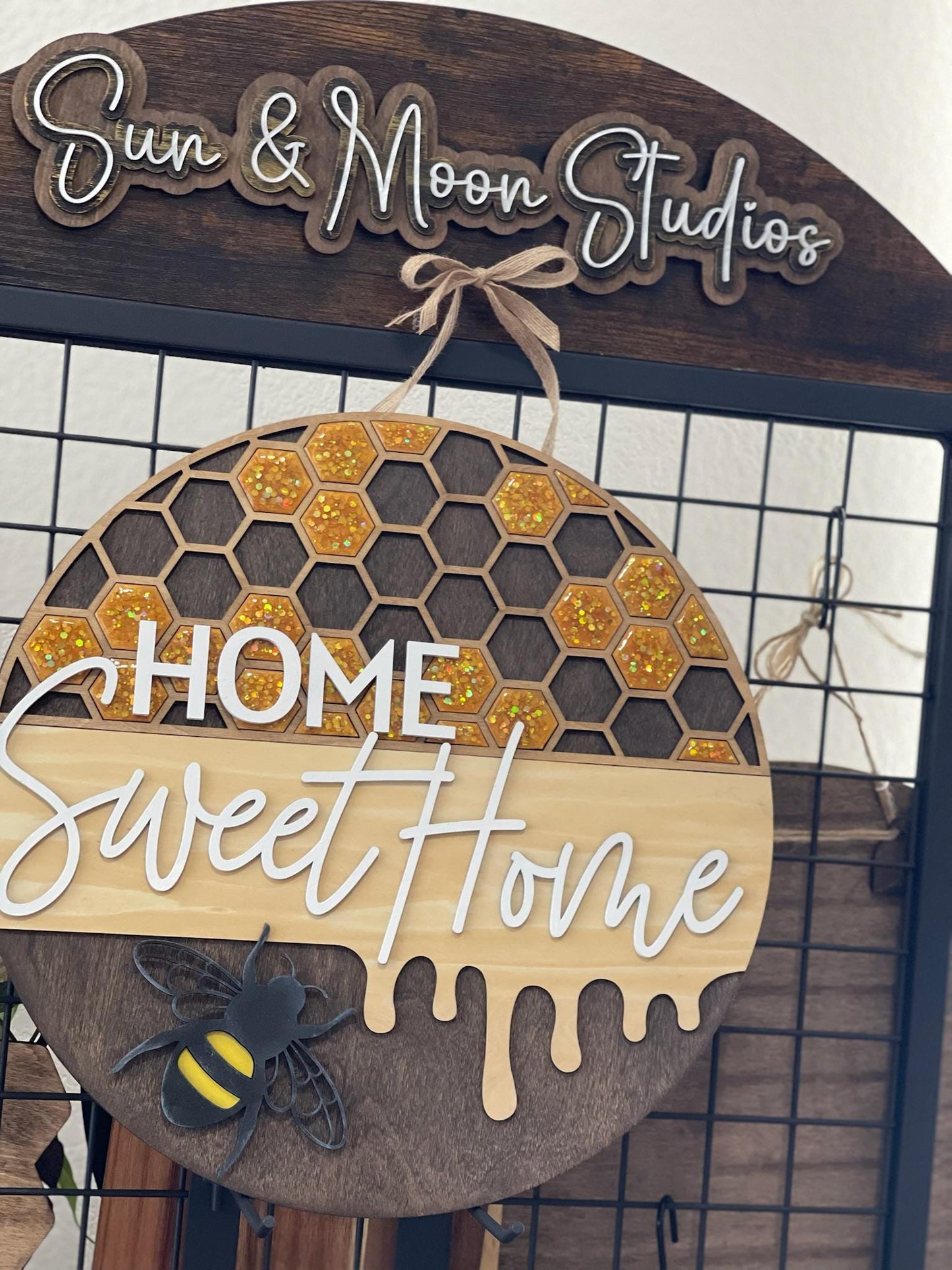 Home Sweet Home Wood Sign - Honeycomb Bee Decor - Handmade Round Wall Sign - Farmhouse Door Sign - Beehive Themed Home Gift