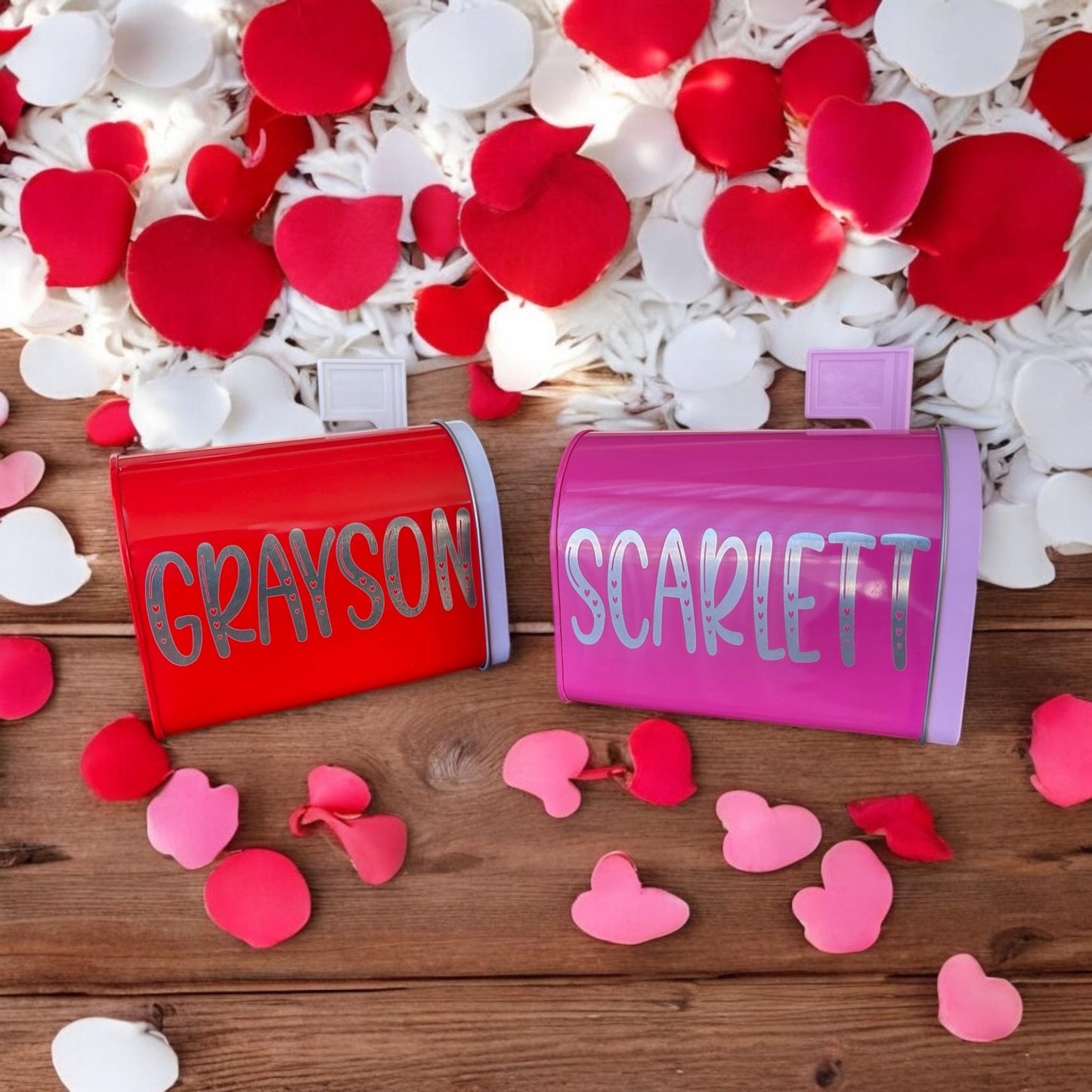 Valentine’s Day Mini Mailboxes