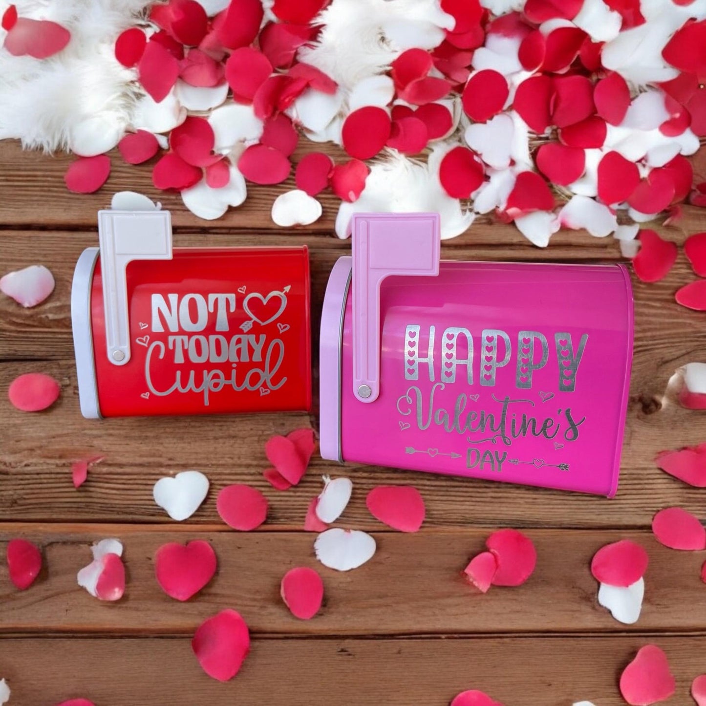 Valentine’s Day Mini Mailboxes