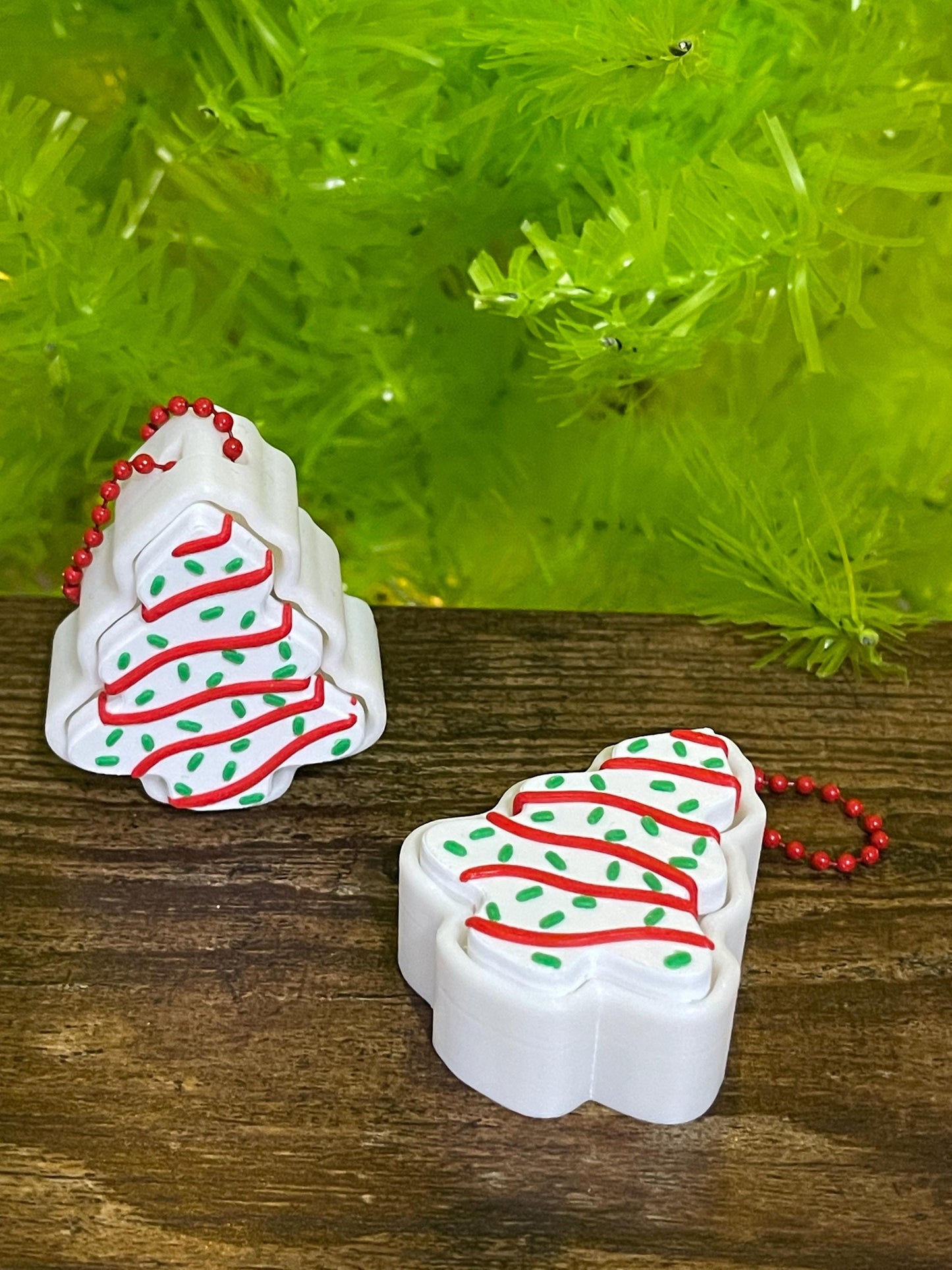 Christmas Tree Fidget Clicker Keychain • Holiday Sensory Toy • Stress Relief Gift • Bag Tag