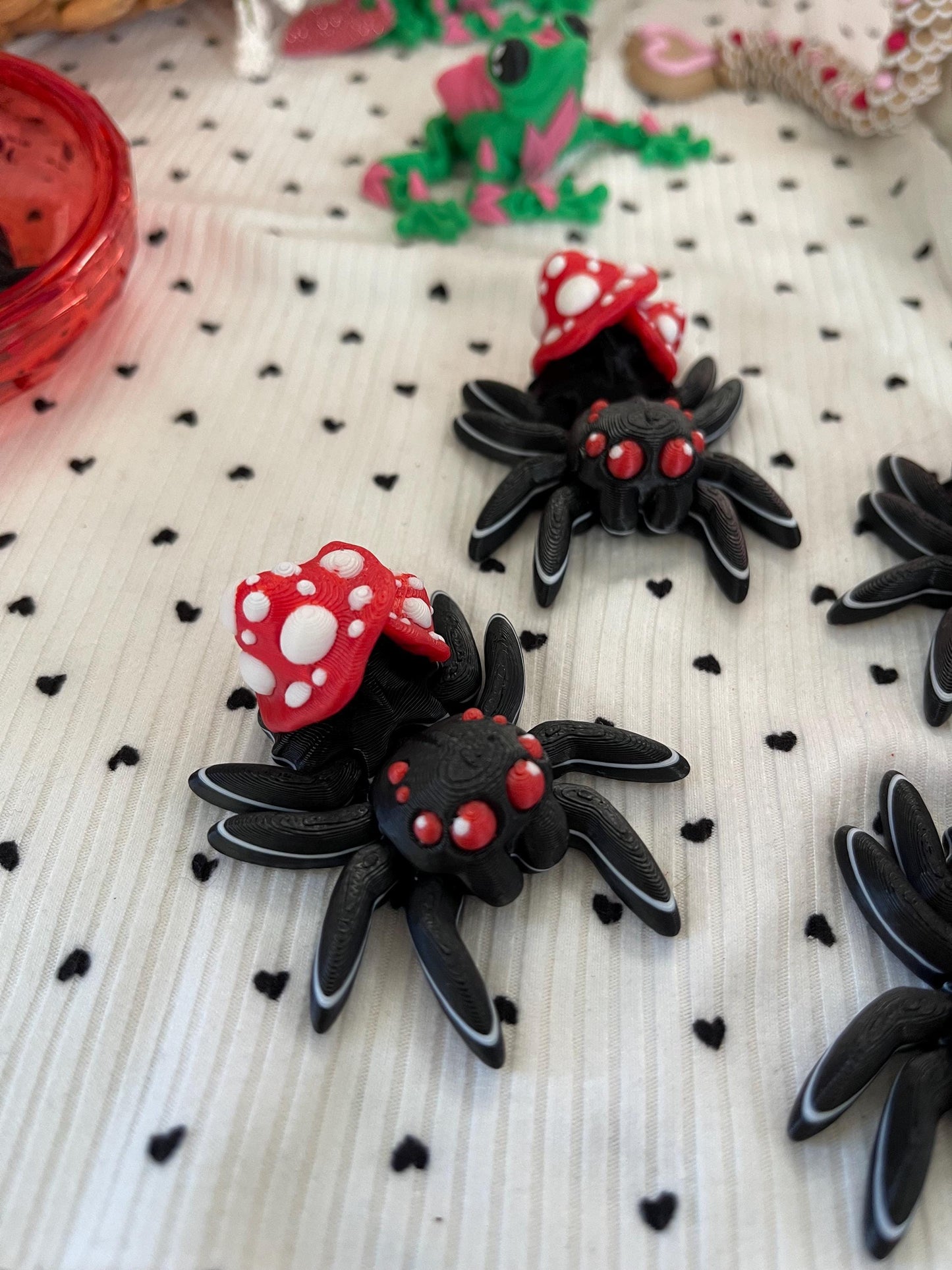 Mushroom Spider Fidget , Cute Articulated Spider, 3D Printed Desk Buddy, Fantasy Spider Toy, Sensory Fidget, Goth Cute Gift, Spring Decor