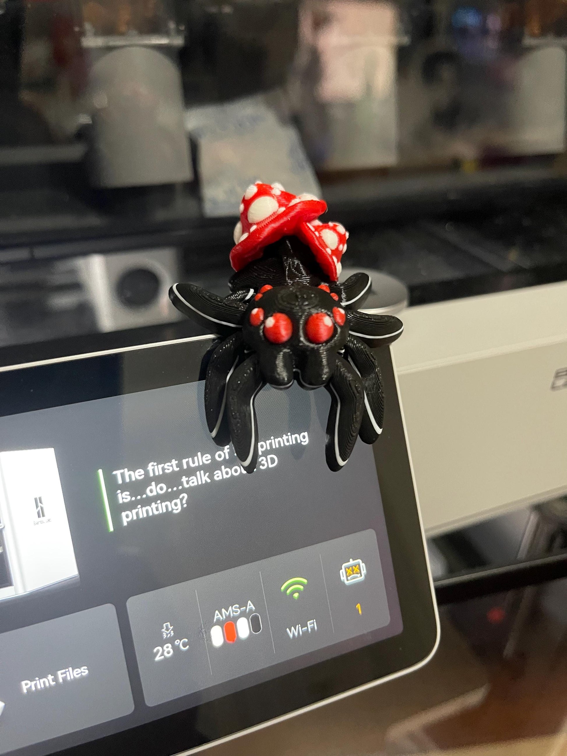 Mushroom Spider Fidget , Cute Articulated Spider, 3D Printed Desk Buddy, Fantasy Spider Toy, Sensory Fidget, Goth Cute Gift, Spring Decor