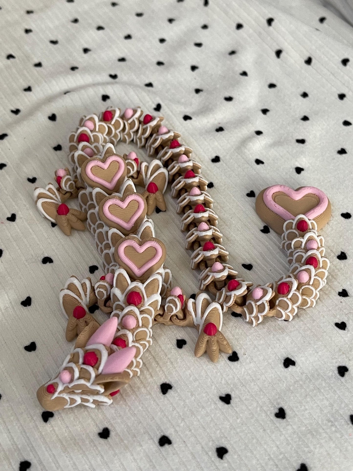 Heart Cookie Dragon Fidget, Articulated Dragon, Flexi Dragon, Valentine Dragon Gift, Dragon Desk Buddy, Cookie Dragon, Sensory Fidget Toy