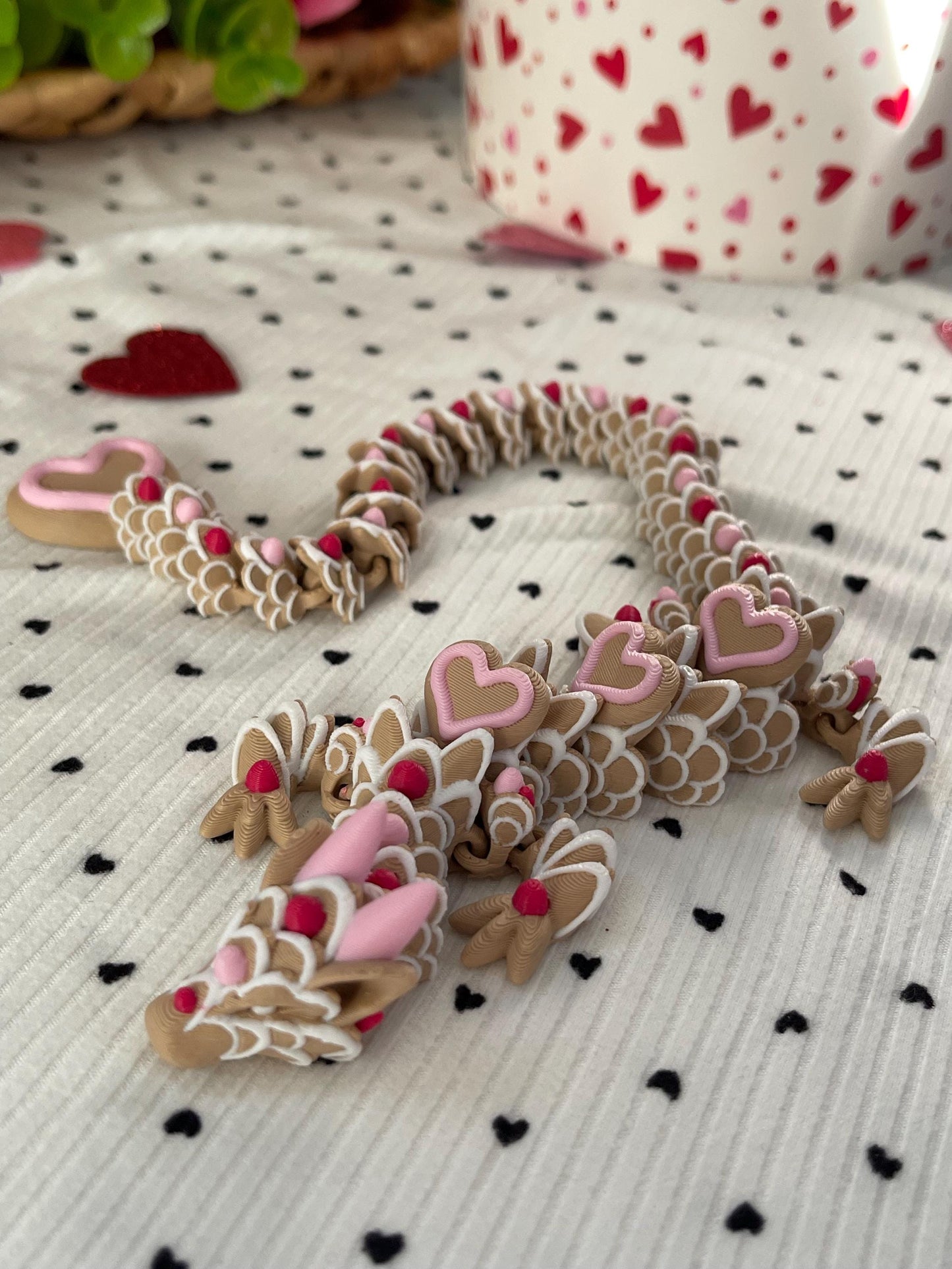 Heart Cookie Dragon Fidget, Articulated Dragon, Flexi Dragon, Valentine Dragon Gift, Dragon Desk Buddy, Cookie Dragon, Sensory Fidget Toy