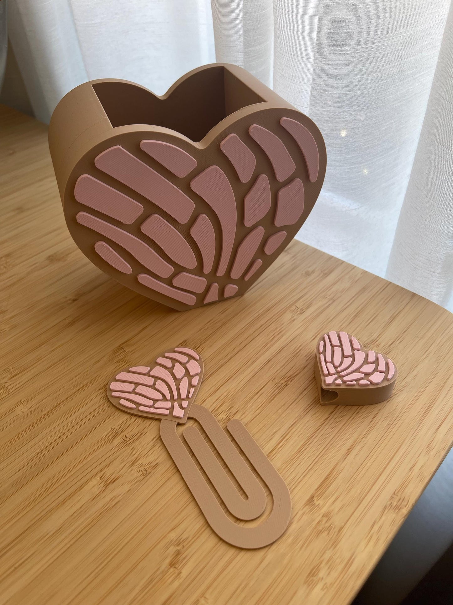Office & School Supplies → Desk Accessories