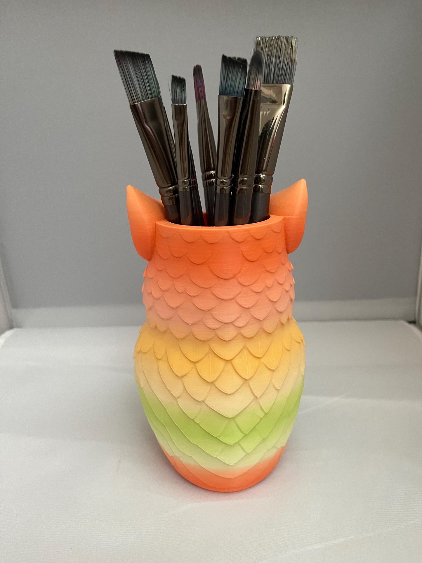 Owl Paint Brush Holder | Artist Desk Decor | Pen & Pencil Holder | Owl Makeup Brush Holder | Cosmetic Brush Organizer