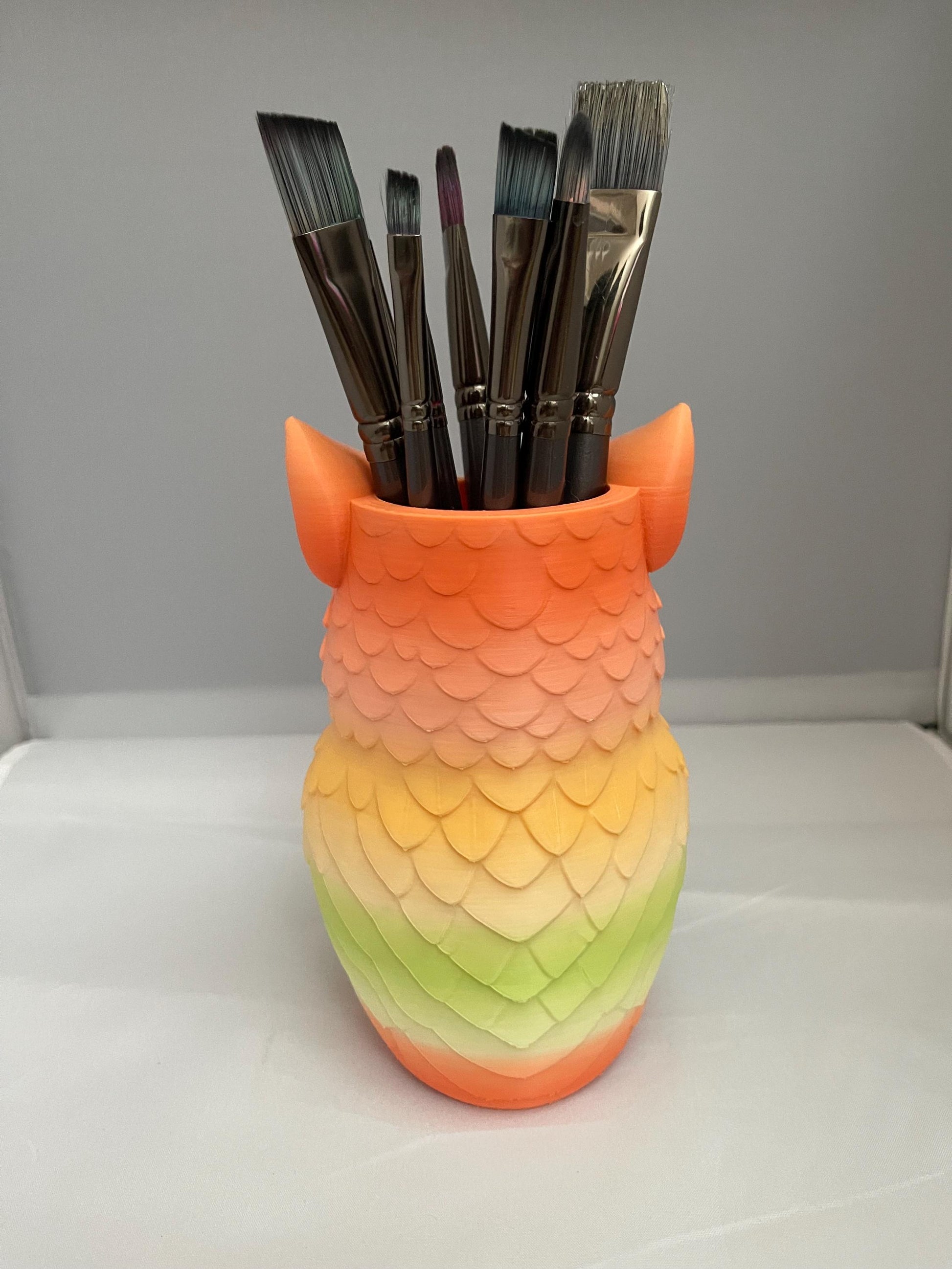Owl Paint Brush Holder | Artist Desk Decor | Pen & Pencil Holder | Owl Makeup Brush Holder | Cosmetic Brush Organizer