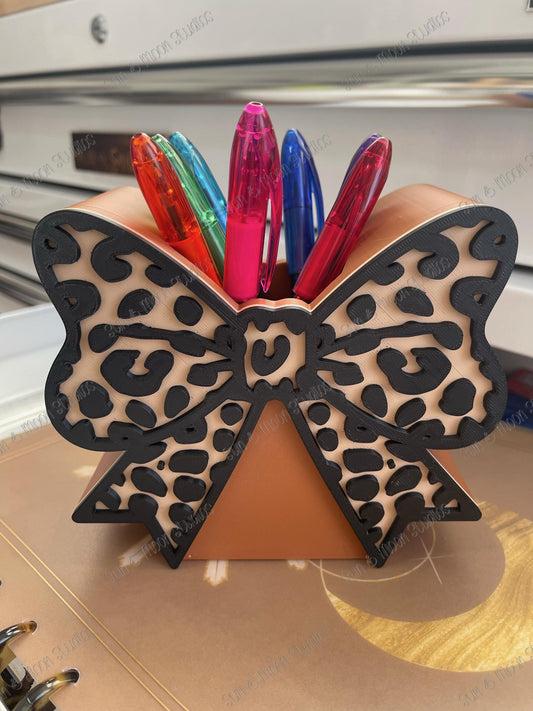 Leopard Bow Pen Holder – Cheetah Print Desk Organizer – Make up Brush Holder – Glam Pencil Cup – 3D Printed Desk Accessory
