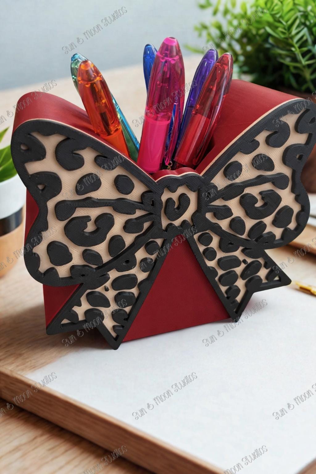 Leopard Bow Pen Holder – Cheetah Print Desk Organizer – Make up Brush Holder – Glam Pencil Cup – 3D Printed Desk Accessory