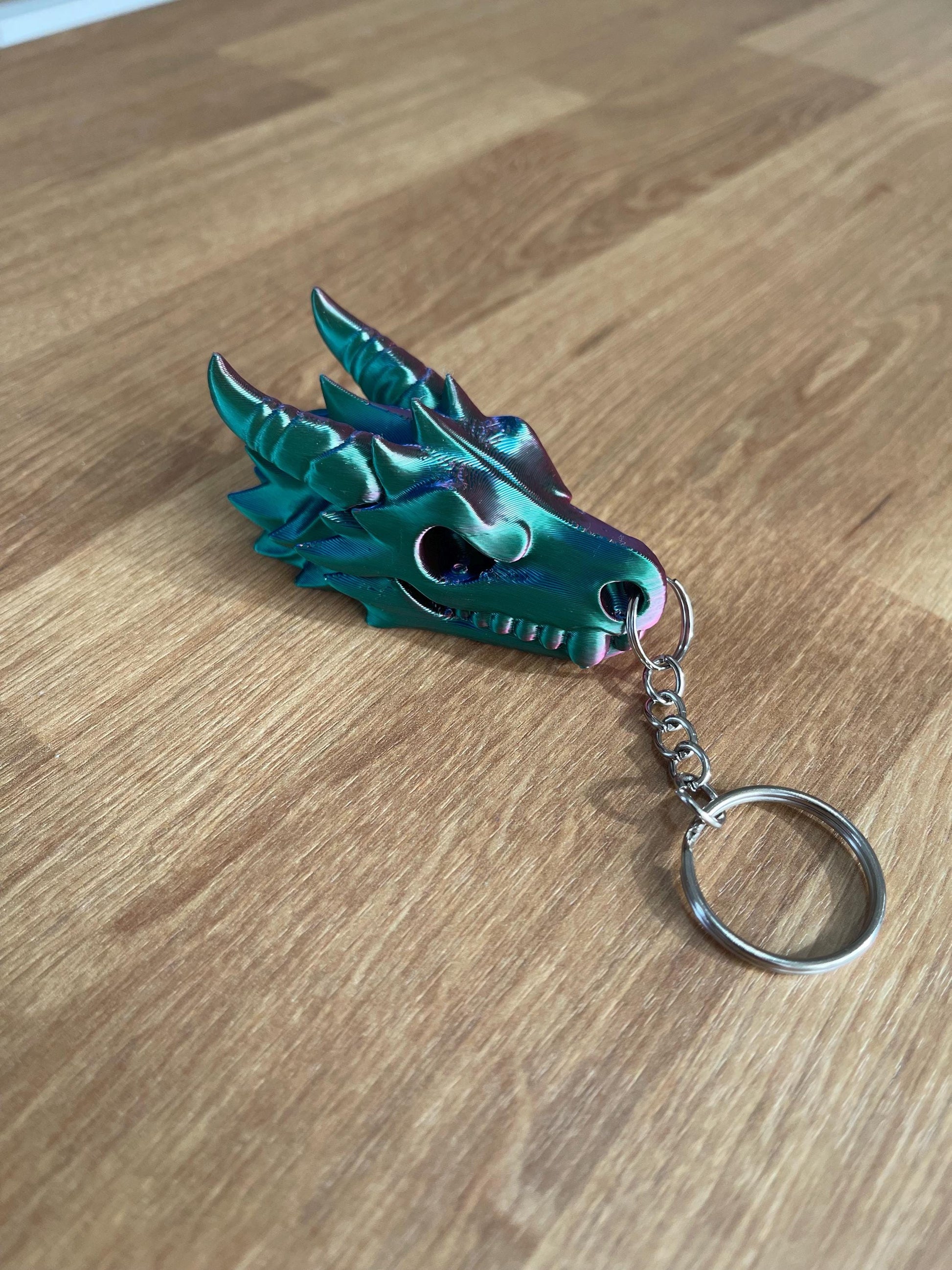 Dragon Skull Keychain, 3D Printed Dragon Head Keyring, Gothic Dragon Gift, Fantasy Keychain, DND Dragon Skull, Mythical Creature Key Holder