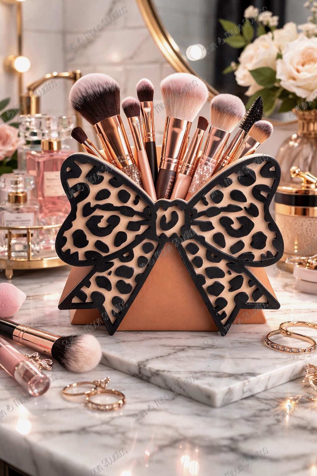 Leopard Bow Pen Holder – Cheetah Print Desk Organizer – Make up Brush Holder – Glam Pencil Cup – 3D Printed Desk Accessory