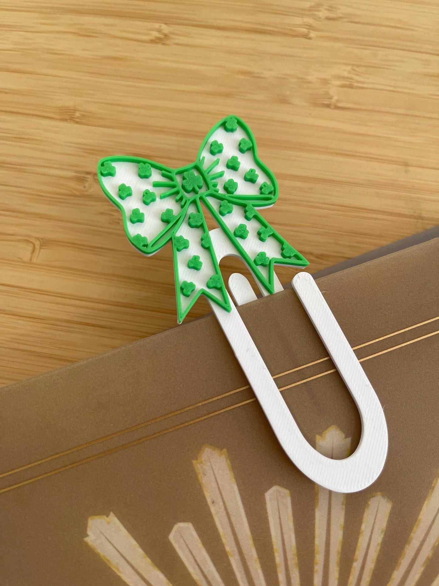 Shamrock Bow Desk Set | St Patrick’s Day Pen Holder, Post It Holder, Jumbo Paper Clip Bookmark, Straw Topper, Trinket Tray