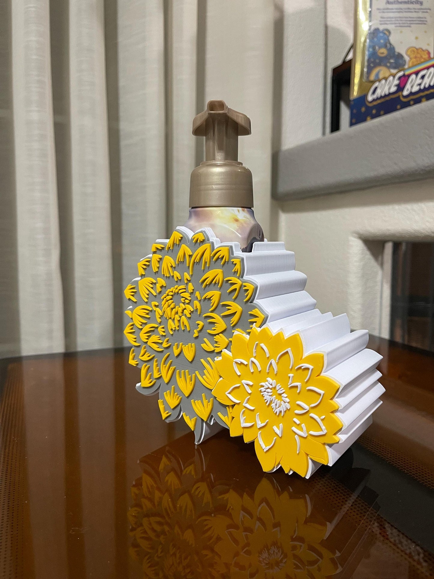 Dahlia Bath & Body Works Foaming Soap Holder