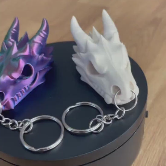 Dragon Skull Keychain, 3D Printed Dragon Head Keyring, Gothic Dragon Gift, Fantasy Keychain, DND Dragon Skull, Mythical Creature Key Holder