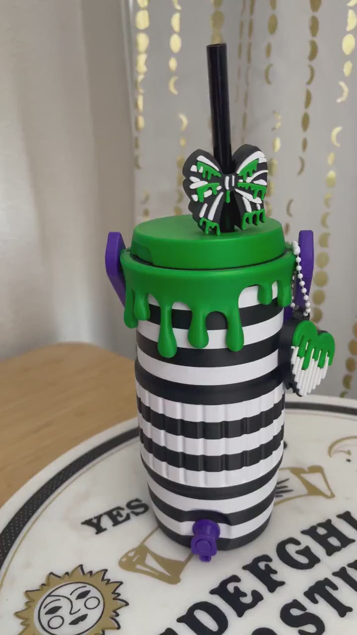 Spooky Striped Can Holder Bundle | Green Dripping Horror Drink Accessory Set (4-Piece)